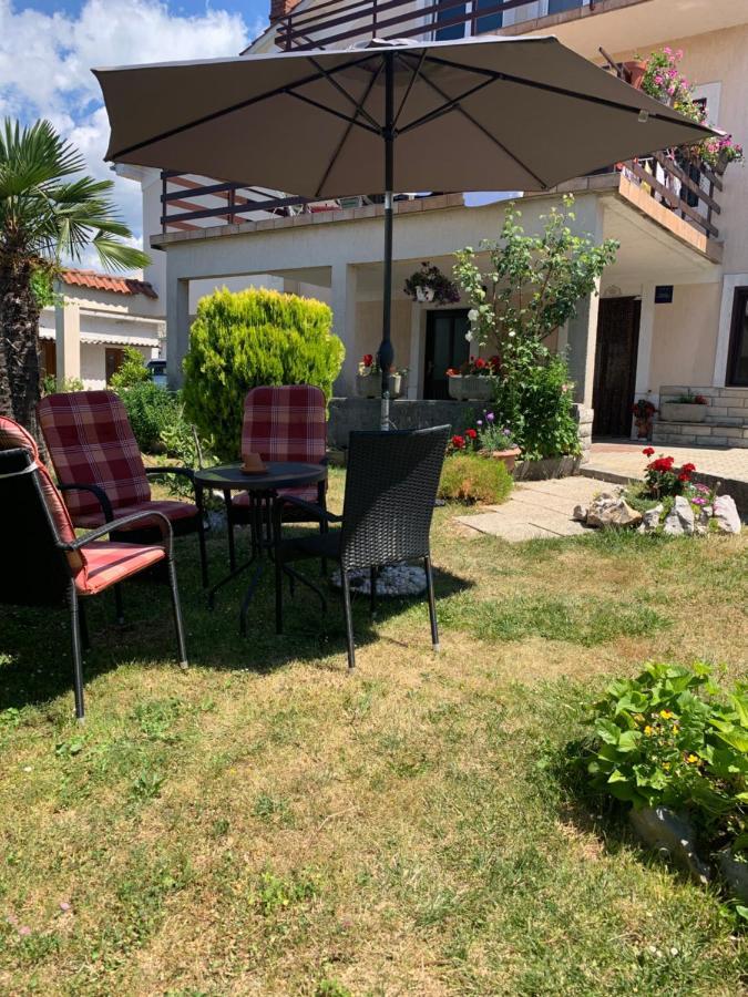Apartamento Lovre Viskovo Exterior foto
